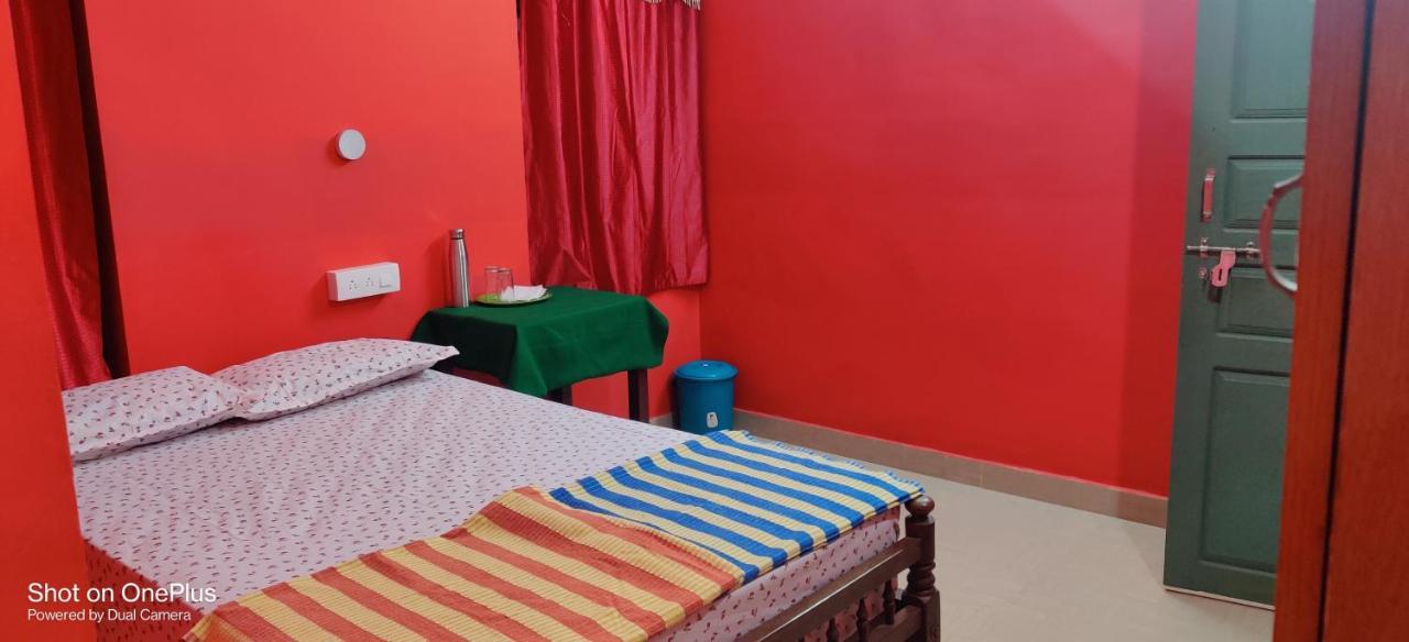 Sajeev Home Stay Cherai Beach Zewnętrze zdjęcie