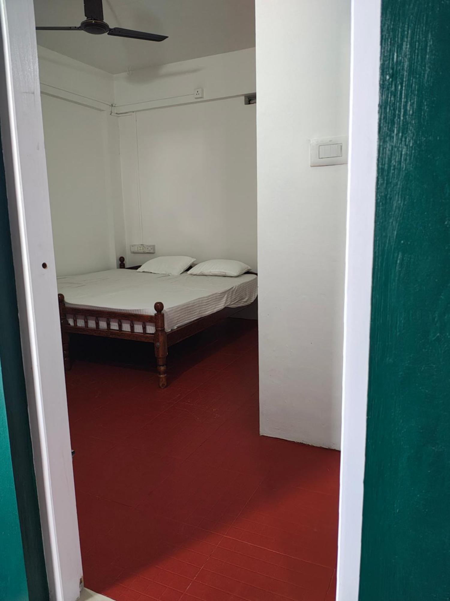 Sajeev Home Stay Cherai Beach Zewnętrze zdjęcie