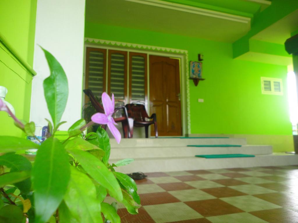 Sajeev Home Stay Cherai Beach Zewnętrze zdjęcie