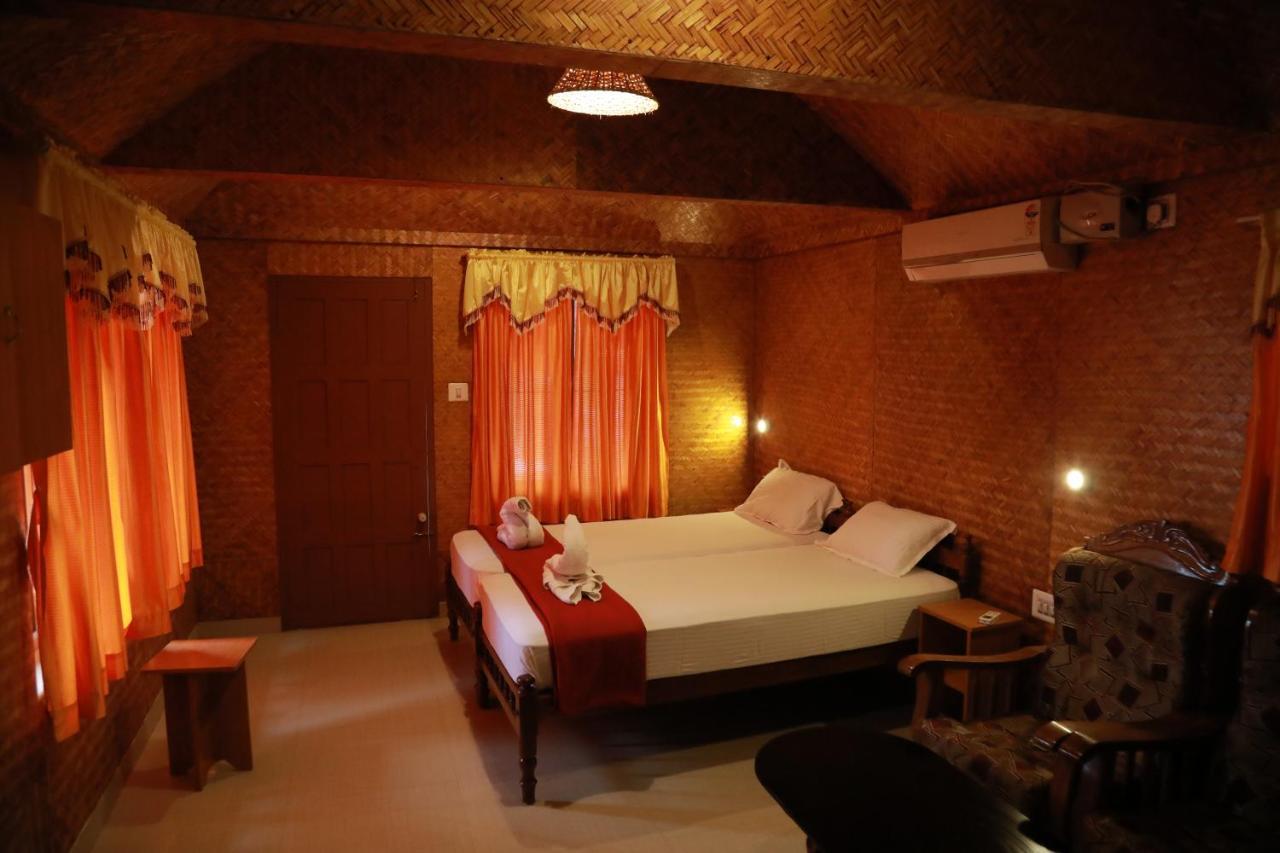 Sajeev Home Stay Cherai Beach Zewnętrze zdjęcie