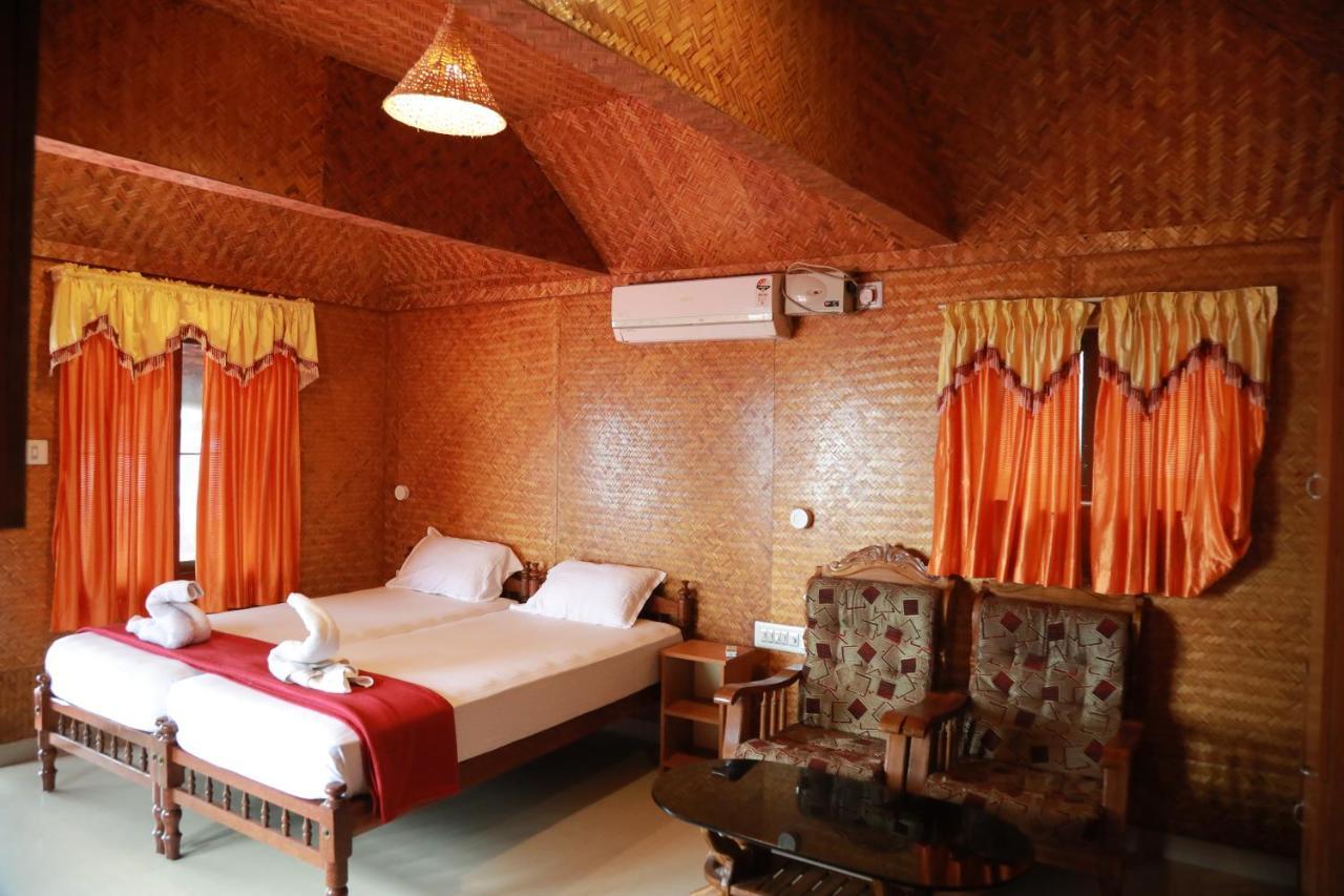 Sajeev Home Stay Cherai Beach Zewnętrze zdjęcie