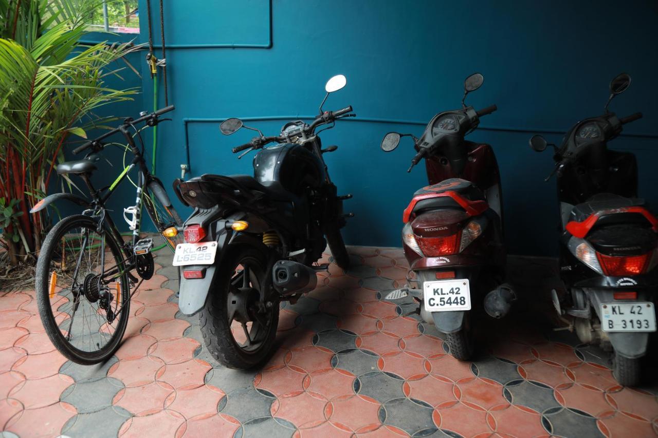Sajeev Home Stay Cherai Beach Zewnętrze zdjęcie