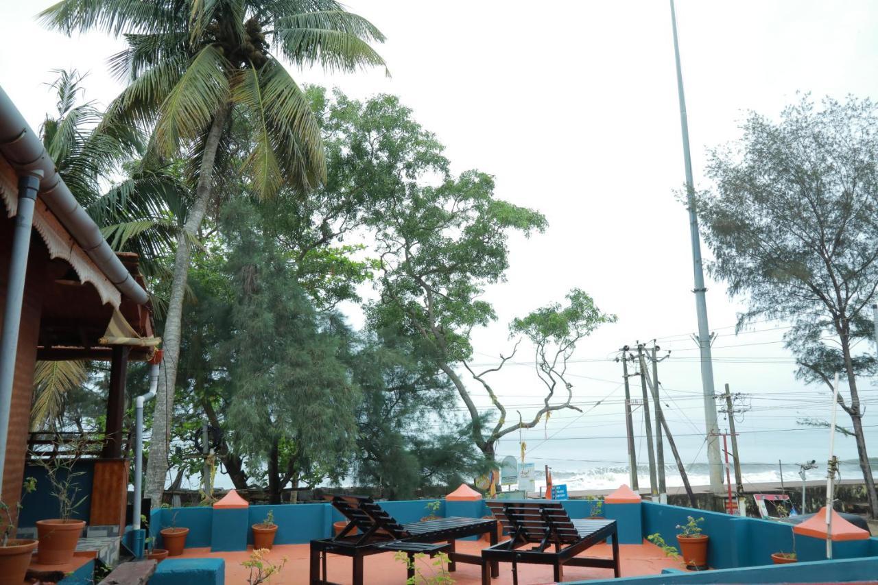 Sajeev Home Stay Cherai Beach Zewnętrze zdjęcie